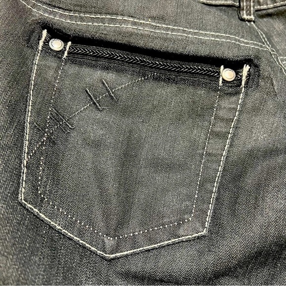 NWT HIGH-EVERYDAY COUTURE High Use Savvy Dark Blue Jeans, Size 26 - Picture 12 of 16